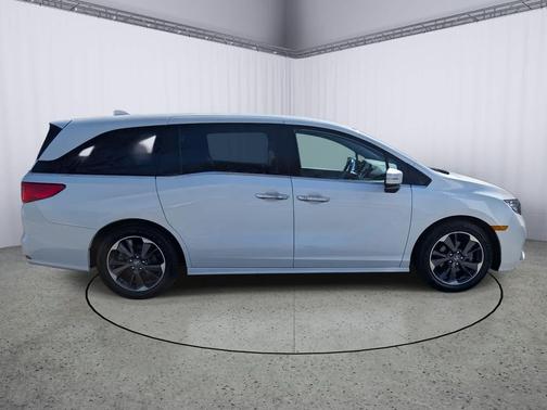 2022 Honda Odyssey Elite