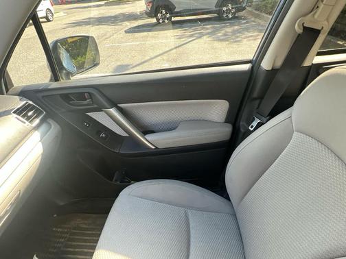 Quartz Blue Pearl 2017 Subaru Forester 2.5i Premium