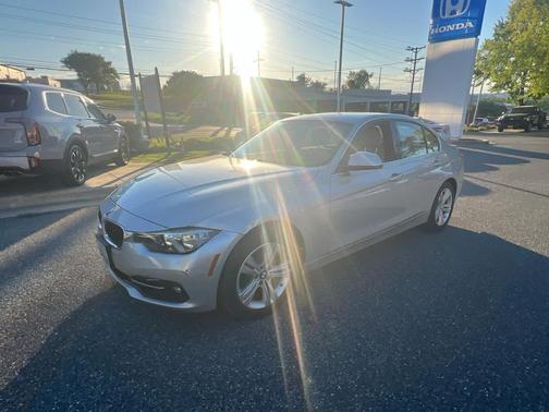 Platinum Silver Metallic 2017 BMW 330 330i
