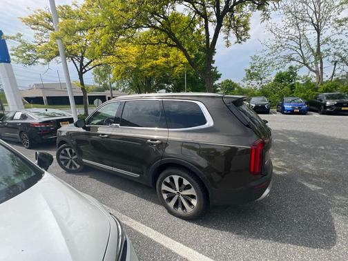 Dark Moss 2021 Kia Telluride EX