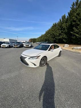 2024 Lexus ES 350 Base