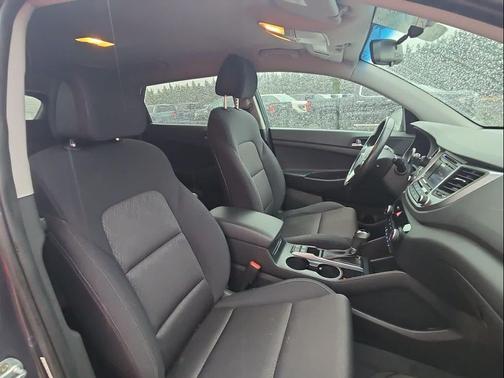 2017 Hyundai TUCSON Sport