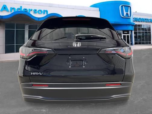 2026 Honda HR-V LX