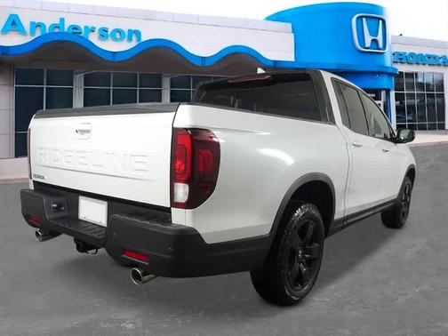 2025 Honda Ridgeline Black
