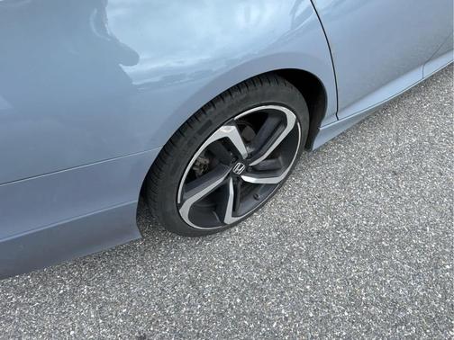 Sonic Gray Pearl 2022 Honda Accord Sport SE 1.5T