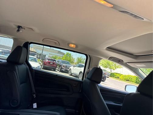 Platinum White Pearl 2025 Honda Odyssey EX-L