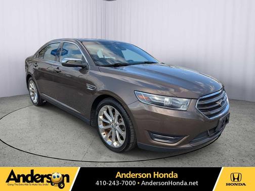 White Platinum Metallic Tri-Coat 2015 Ford Taurus Limited