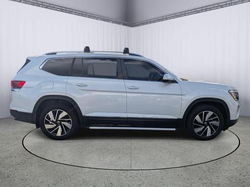 2024 Volkswagen Atlas 2.0T SEL