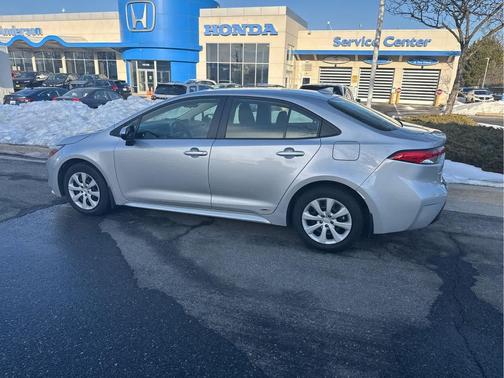 2023 Toyota Corolla Hybrid LE