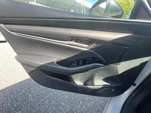 Ceramic Metallic 2024 Mazda Mazda3 2.5 S Select Sport