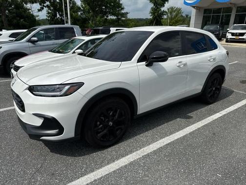 2024 Honda HR-V 2WD Sport