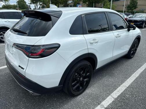 2024 Honda HR-V 2WD Sport