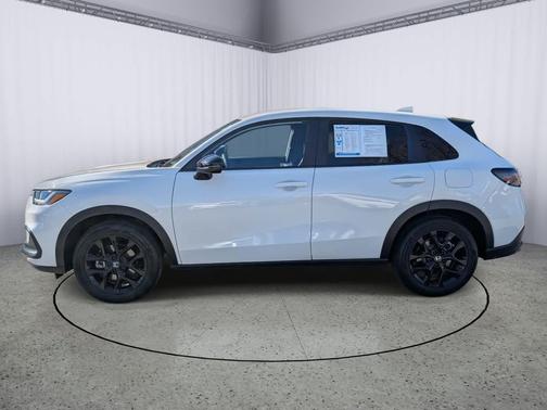 2024 Honda HR-V 2WD Sport