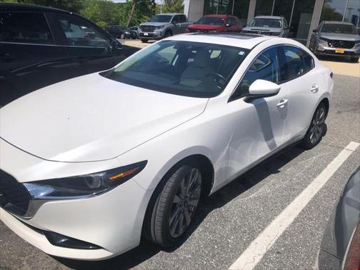 2019 Mazda Mazda3 FWD w/Premium Package