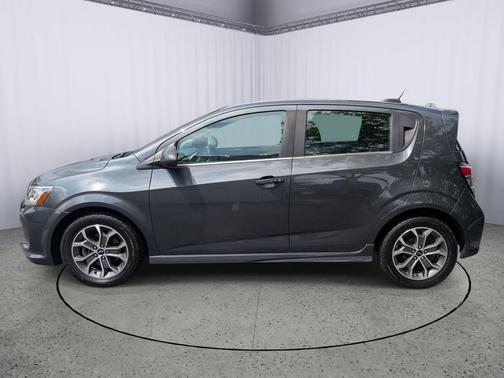 Nightfall Gray Metallic 2019 Chevrolet Sonic LT