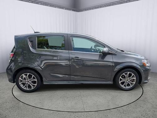 Nightfall Gray Metallic 2019 Chevrolet Sonic LT