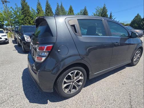Nightfall Gray Metallic 2019 Chevrolet Sonic LT