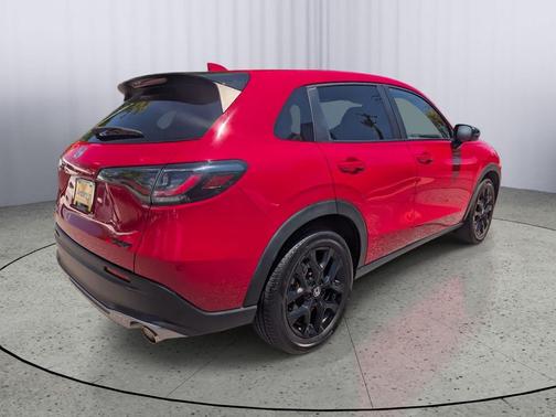 Milano Red 2024 Honda HR-V Sport