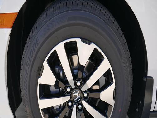 Platinum White Pearl 2026 Honda Odyssey EX-L