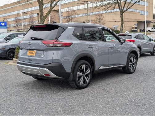 2022 Nissan Rogue Platinum