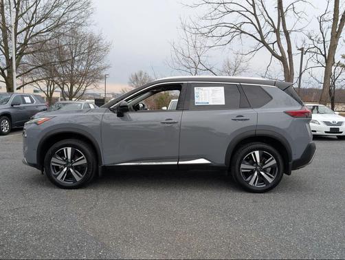 2022 Nissan Rogue Platinum