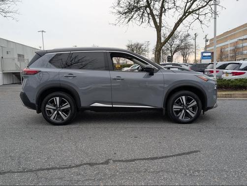 2022 Nissan Rogue Platinum