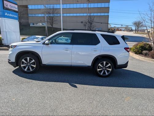 2025 Honda Pilot Elite