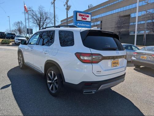 2025 Honda Pilot Elite