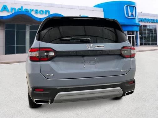 2025 Honda Pilot Touring 8-Passenger