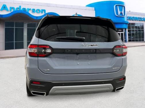 2025 Honda Pilot Touring 8-Passenger