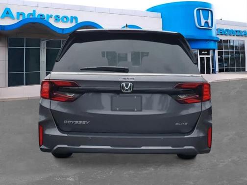 Modern Steel Metallic 2026 Honda Odyssey Elite