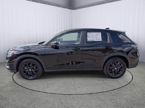 Crystal Black Pearl 2024 Honda HR-V AWD Sport