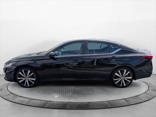 2021 Nissan Altima SR VC-Turbo FWD