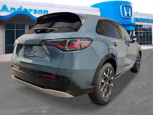 Nordic Forest Pearl 2027 Honda HR-V EX-L