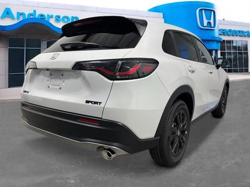 Platinum White Pearl 2027 Honda HR-V Sport