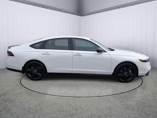 2024 Honda Accord Hybrid Base