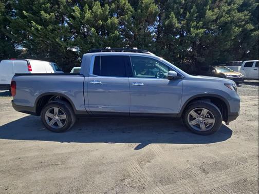 Sonic Gray Pearl 2023 Honda Ridgeline RTL-E