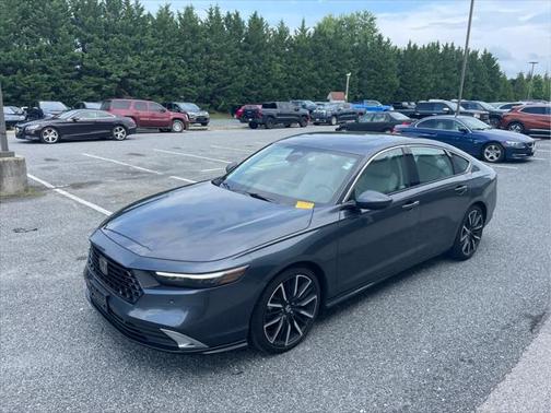 2024 Honda Accord Hybrid Touring