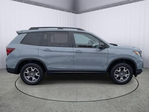 2022 Honda Passport AWD TrailSport
