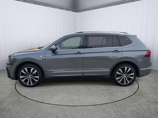 2019 Volkswagen Tiguan 2.0T SEL R-Line 4MOTION