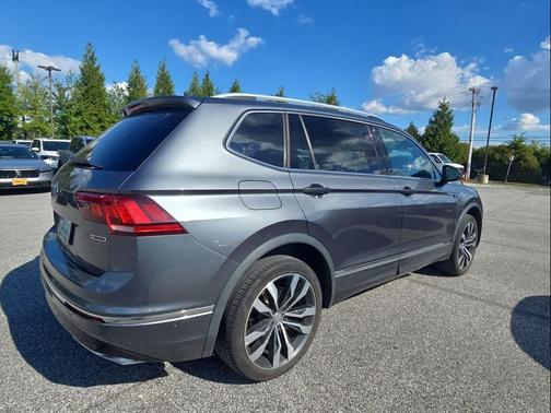 2019 Volkswagen Tiguan 2.0T SEL R-Line 4MOTION