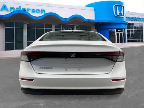 Platinum White Pearl 2026 Honda Accord SE