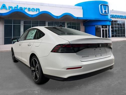 Platinum White Pearl 2026 Honda Accord SE