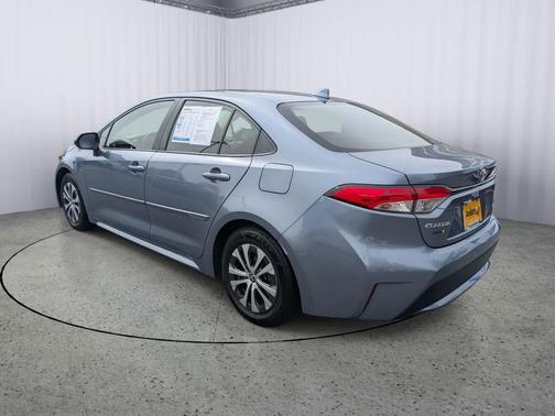 2022 Toyota Corolla Hybrid LE