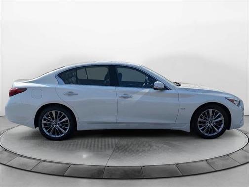 2019 INFINITI Q50 3.0t LUXE