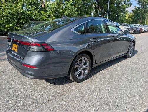 Meteorite Gray Metallic 2024 Honda Accord EX
