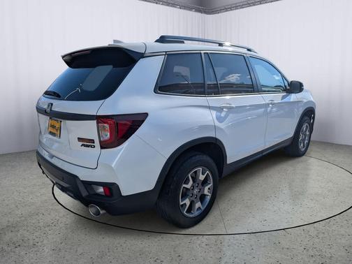 2023 Honda Passport AWD TrailSport