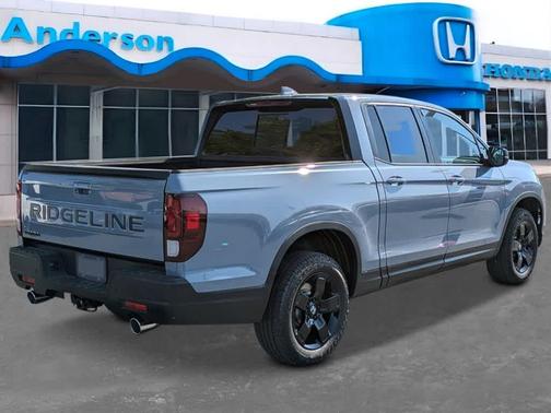 Sonic Gray Pearl 2026 Honda Ridgeline Black