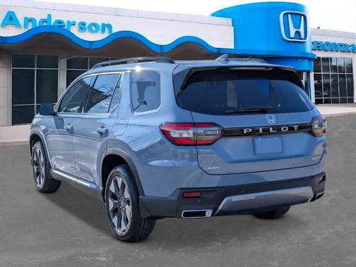 2026 Honda Pilot Touring 8-Passenger