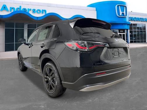 Crystal Black Pearl 2026 Honda HR-V AWD Sport